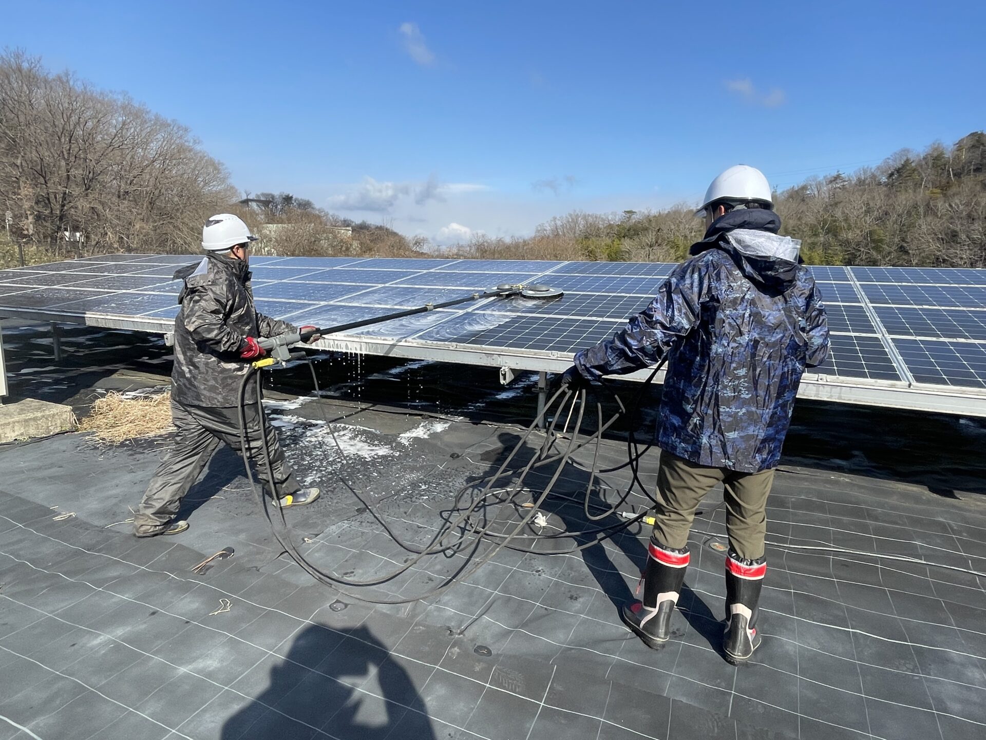 ☆mf.kさん専用☆ 大型ソーラーパネル 岐阜県関市高圧太陽光発電所パネル洗浄｜株式会社ソラプロテック｜太陽